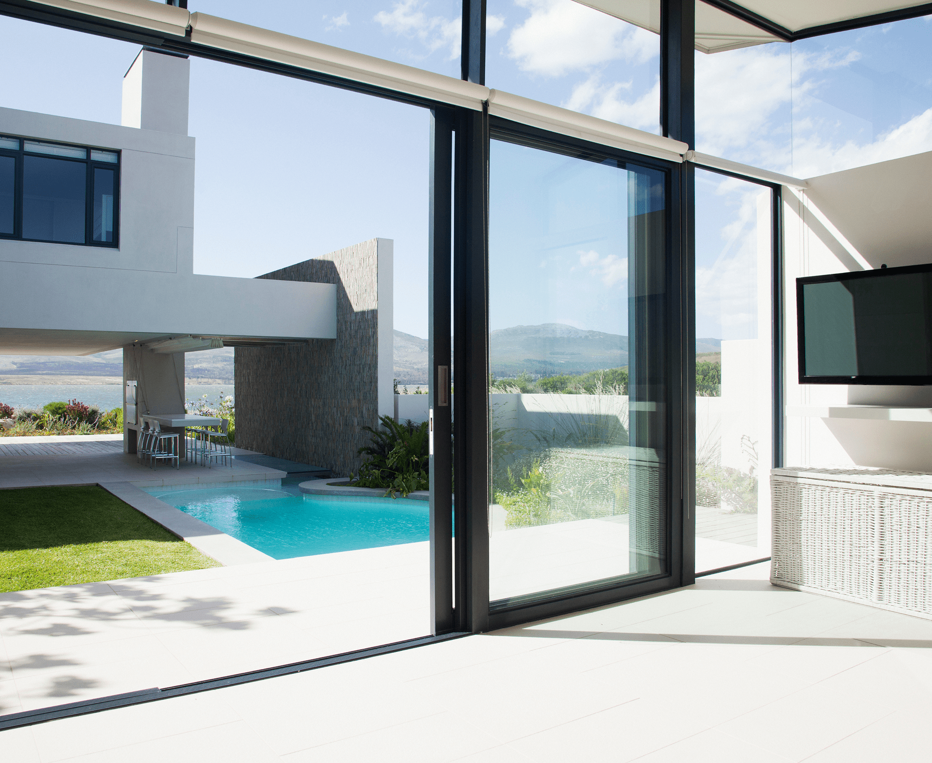 Modern house with pool and mountain view